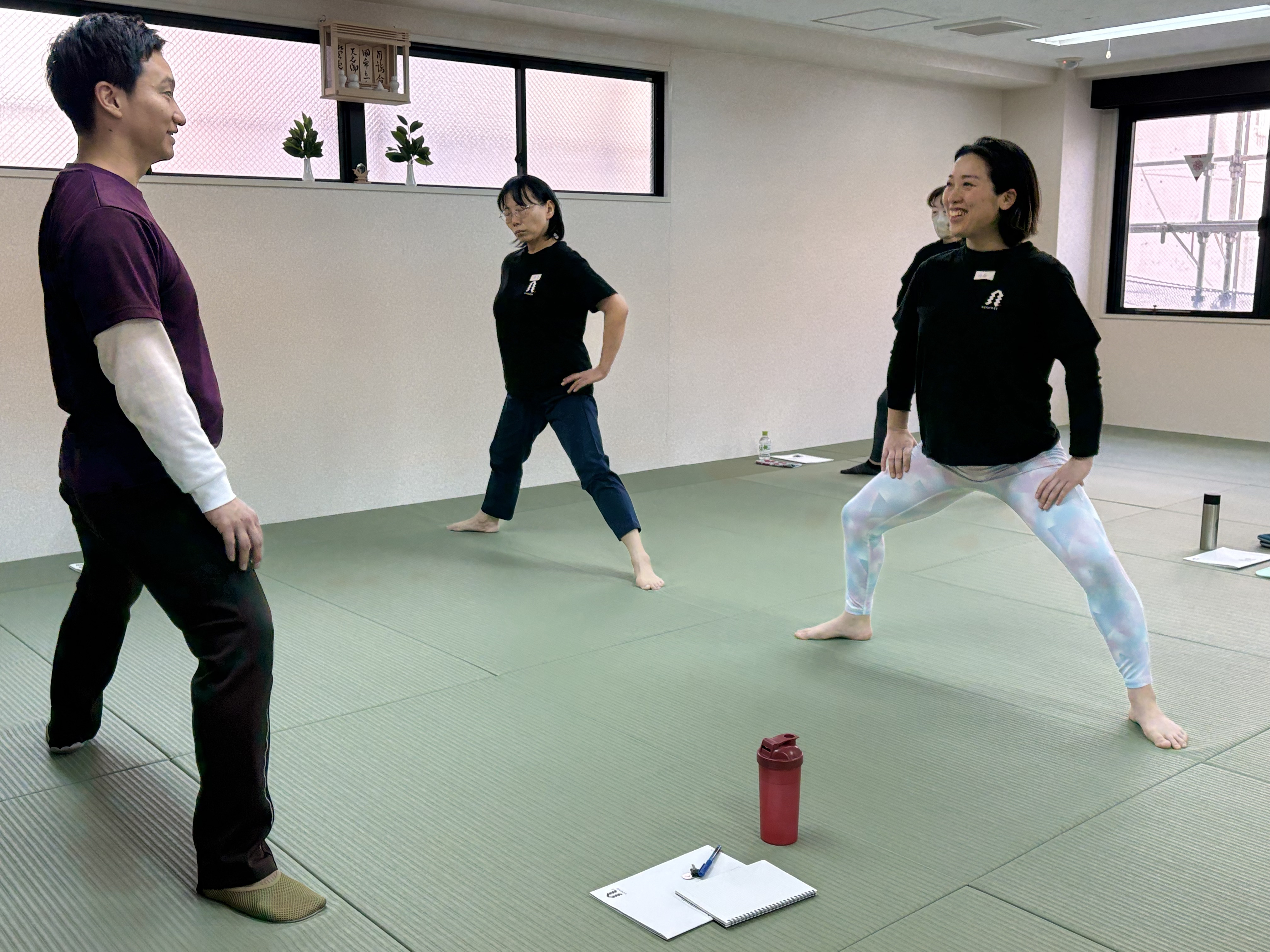真剣に自分の體と向き合う参加者